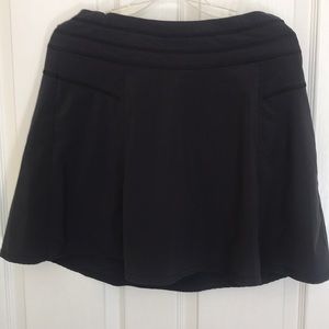 Athleta Sz 8 black skort EUC